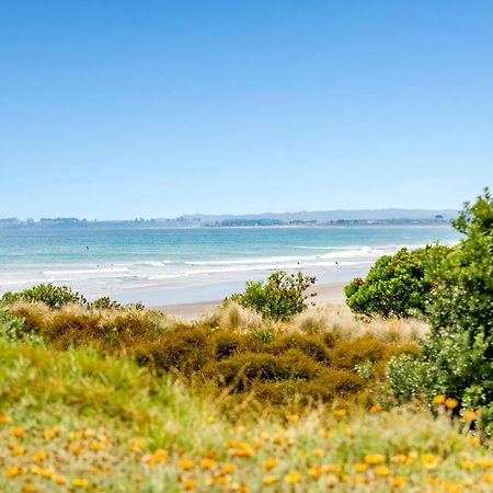 Beachfront Location Apartman Mount Maunganui Kültér fotó