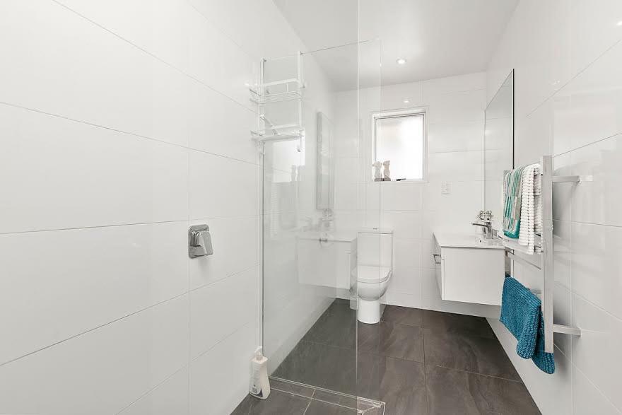 Beachfront Location Apartman Mount Maunganui Kültér fotó