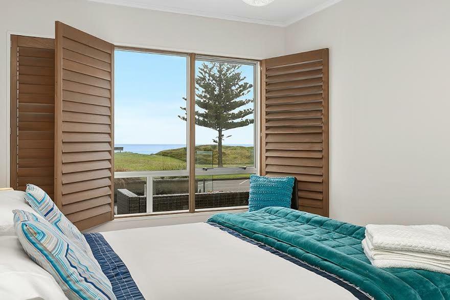 Beachfront Location Apartman Mount Maunganui Kültér fotó